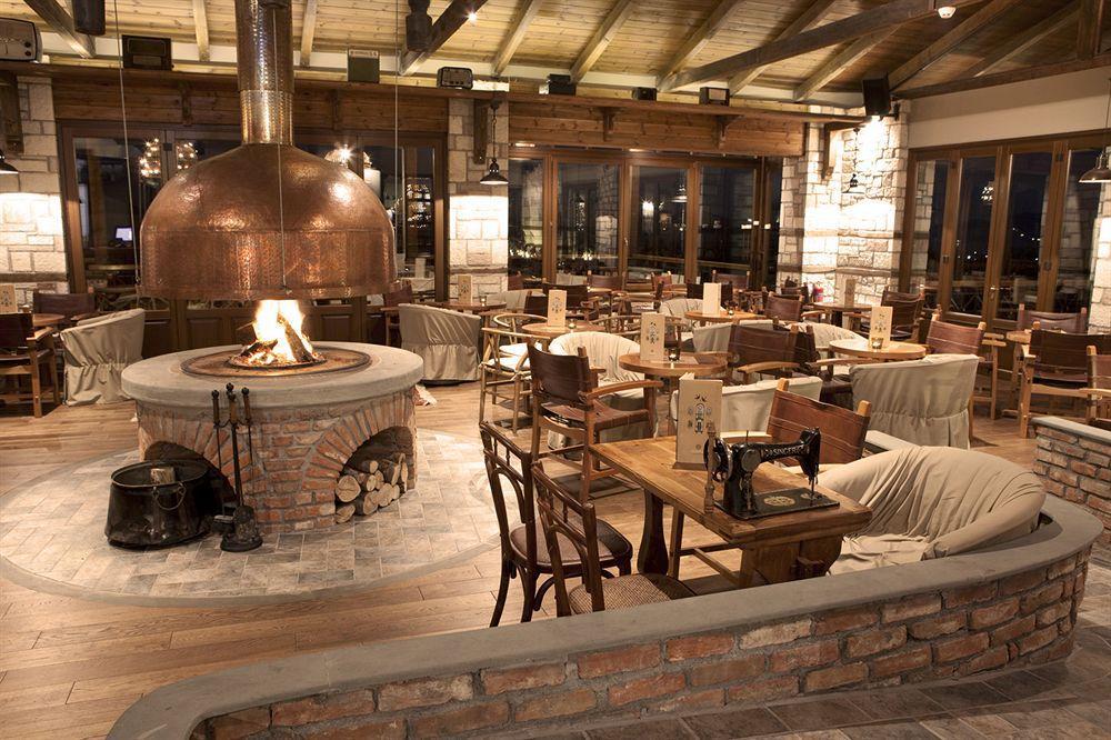 Kazarma Hotel Kalývia Fylaktís Buitenkant foto